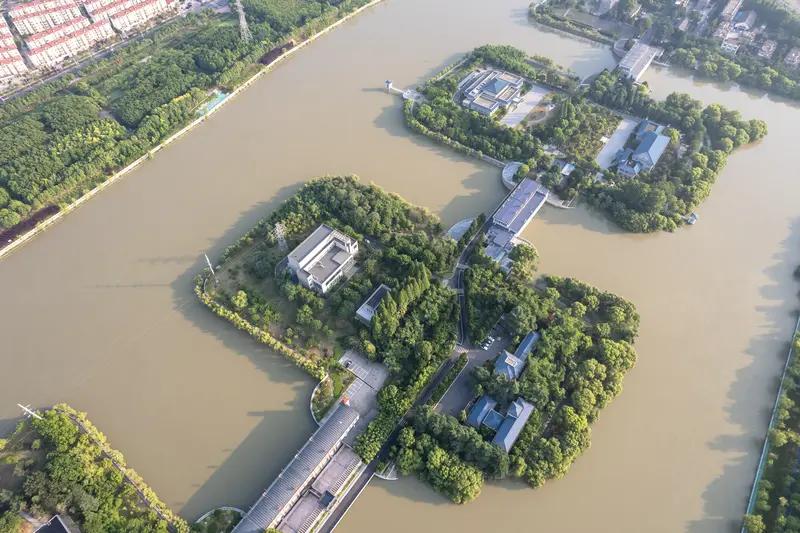 运河千秋韵 一馆藏古今
见证世界古运河之最—坐落扬州中国大运河博物馆 
 
暮春