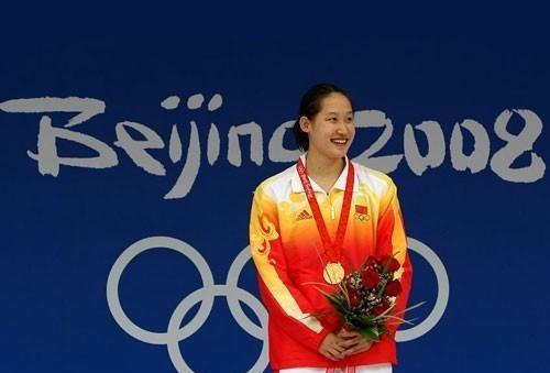 2008年8月14日，刘子歌在北京奥运会上夺冠，拿到200万奖金后，她却大手一挥