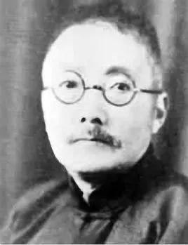 章鸿钊（1877—1951）章鸿钊，地质学家、地质教育家、地质科学史专家，中国科