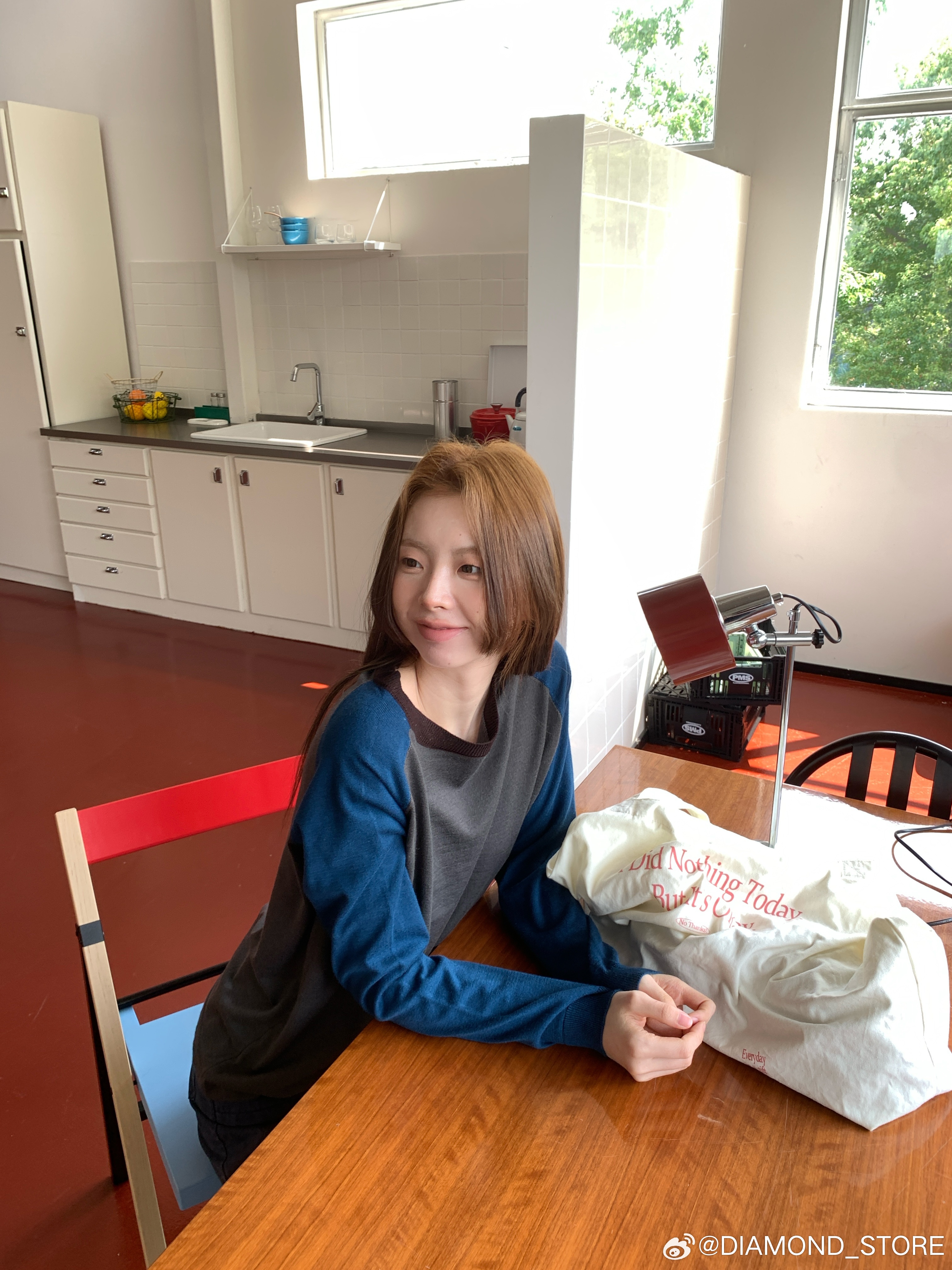 深浅错开的蓝.𝐃𝐈𝐀𝐌𝐎𝐍𝐃 9/21 20:00𝐏𝐌 𝐍?
