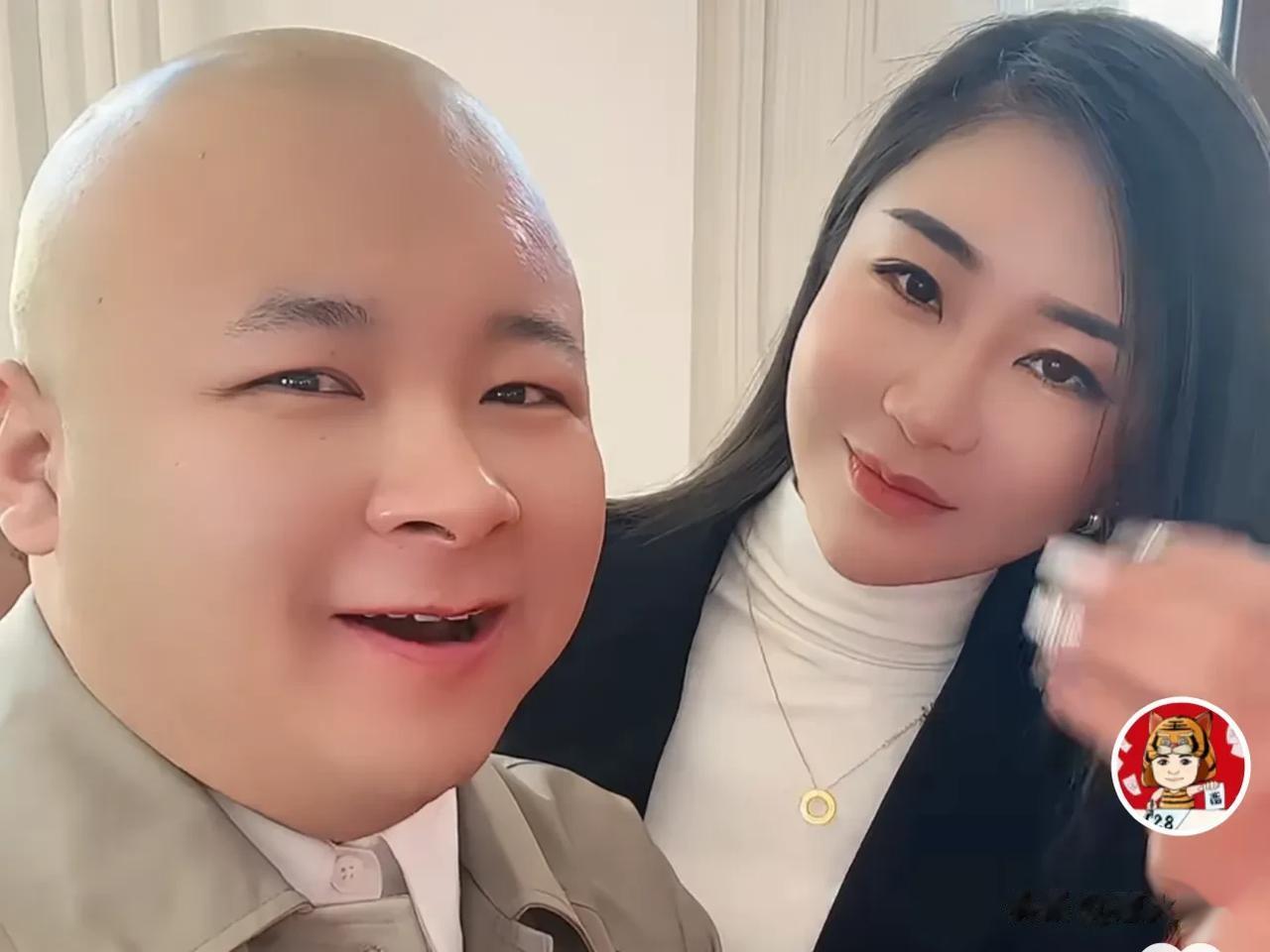 老狗坦言这些网红都不配辛巴去打压，蛋蛋你们都顶不上了，赵梦澈都未必把你们当人！
