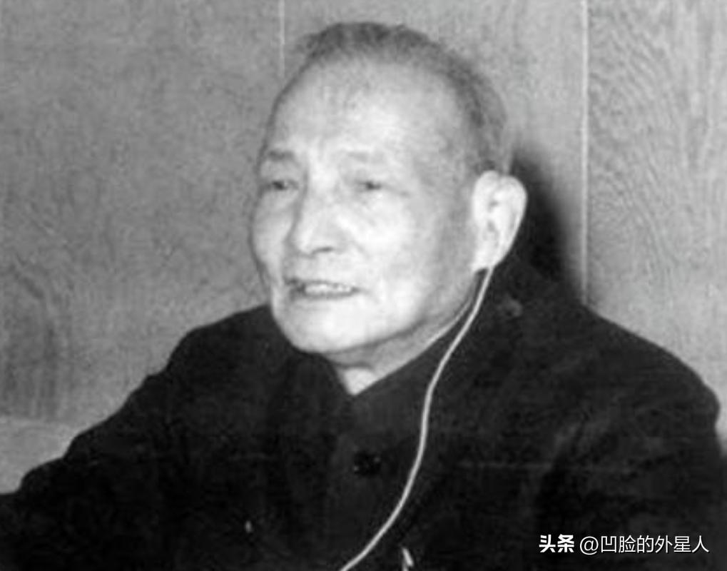 1979年，有人建议保留汪东兴的职位，但是陈云认为，即使他继续担任，全国上下也不