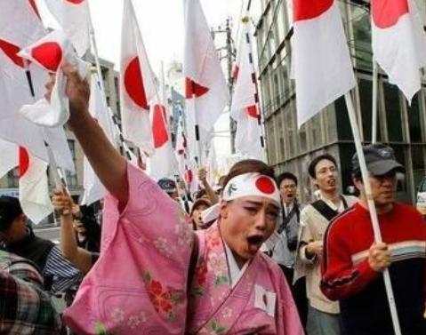 一个堂堂五常国家，一个反法西斯战胜国，一个坐拥960万平方公里的泱泱大国，竟被一