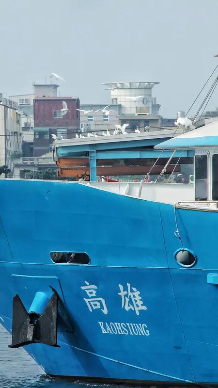 特朗普提名的这位海军部长人选，全名居然叫“约翰·费兰”，中文音译过来刚好和“高雄