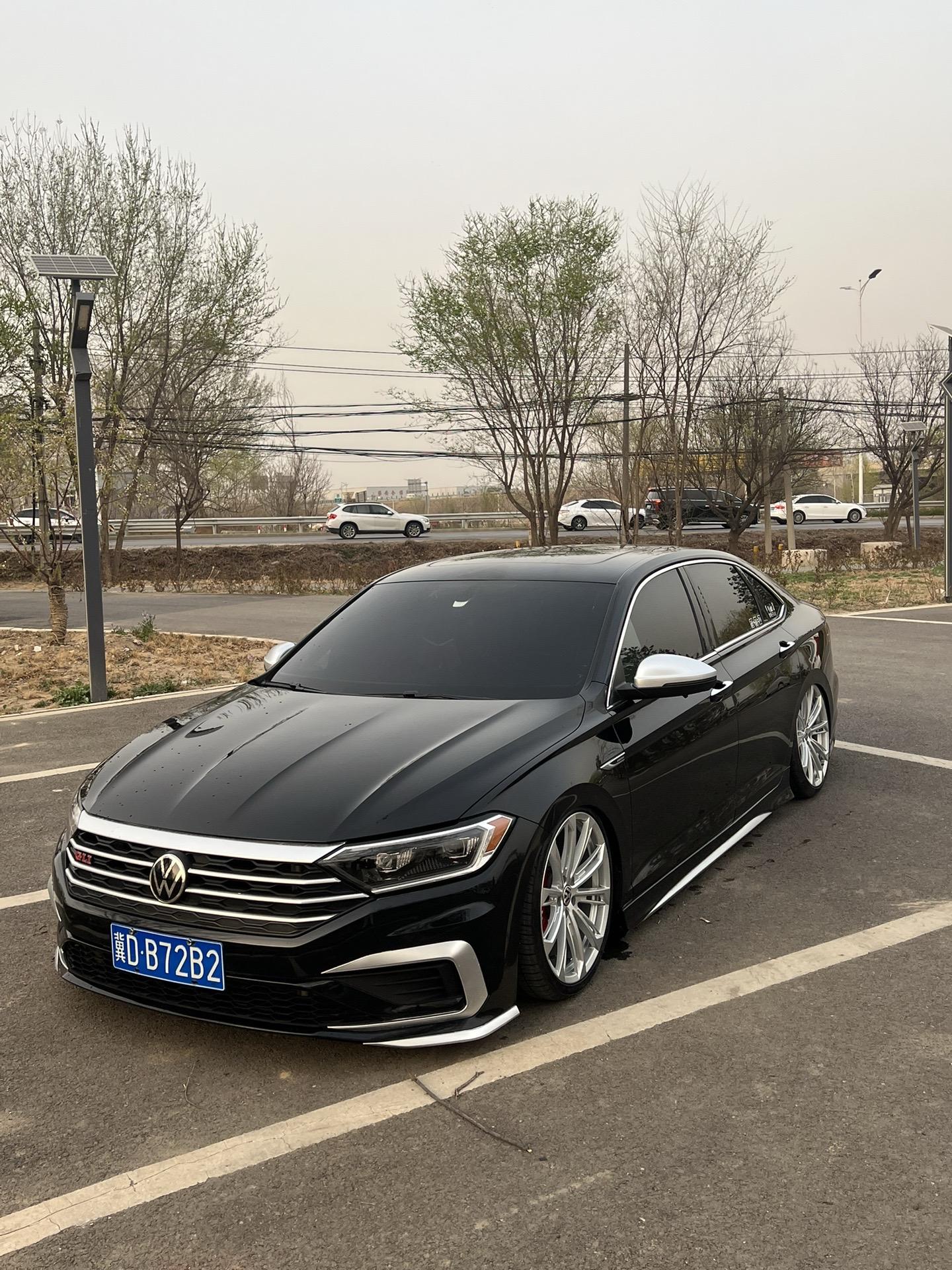 这么帅的速腾都是谁在拥有。