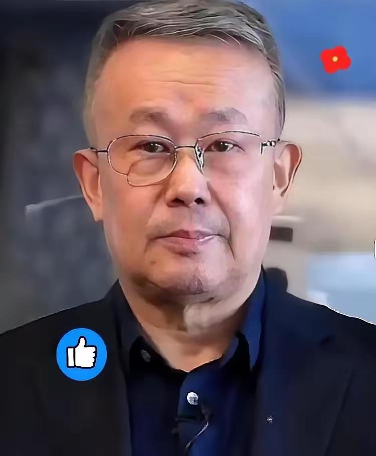 今天看到个新闻，后背直发凉。
那边突然松口，允许台积电往南京运设备了。这事儿让我