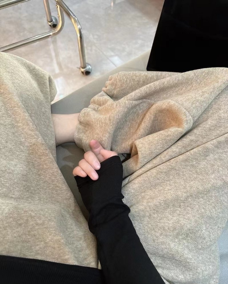 你会遇到第二个陪你吃苦的女人 但我不会再陪第二个男人吃苦 . 