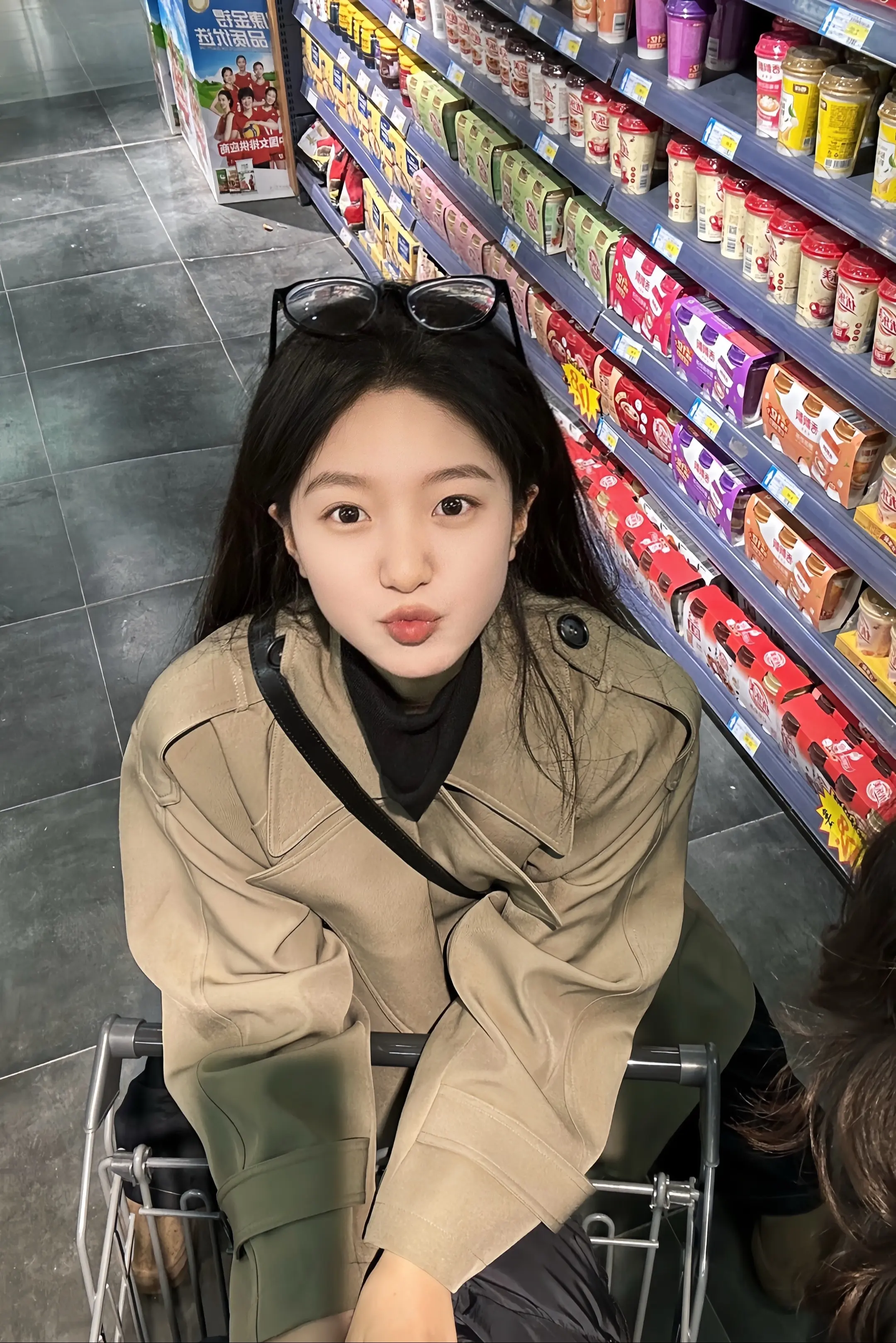 她是一个不会被轻易打动的女孩