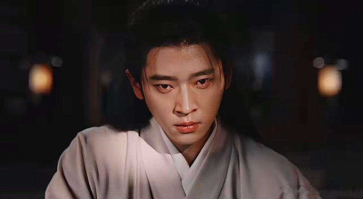 丞磊40秒爆发戏红了眼眶 内娱演技范本！40秒无冗余表演，丞磊靠眼神和声线塑造破