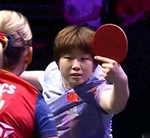 《蒯曼3-0横扫，女单八强全部落位，前八种子包揽，中日各占三席！》8月7日晚，W
