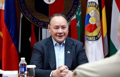 马科斯万万没想到，自己亲手请回国防部的特奥多罗，才是2028年最大噩梦。
特奥多