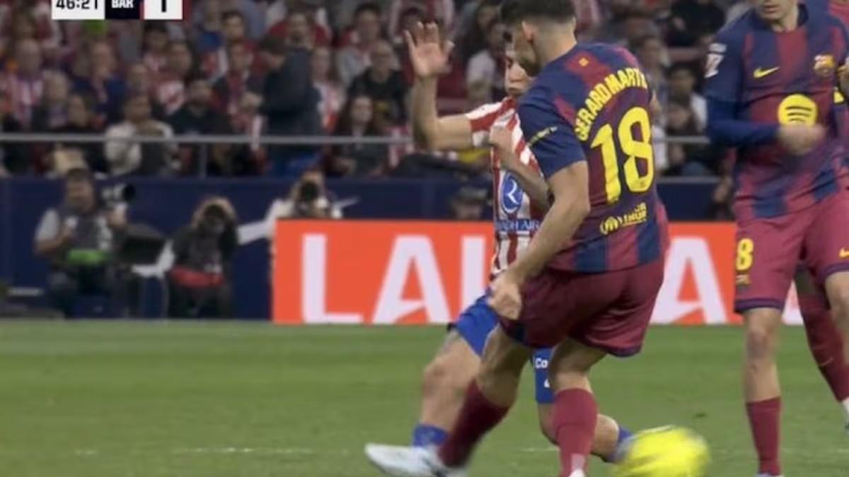 专家：裁判看VAR以确认冈萨雷斯是否该直红，马丁该被罚下
北京时间今天凌晨，西甲