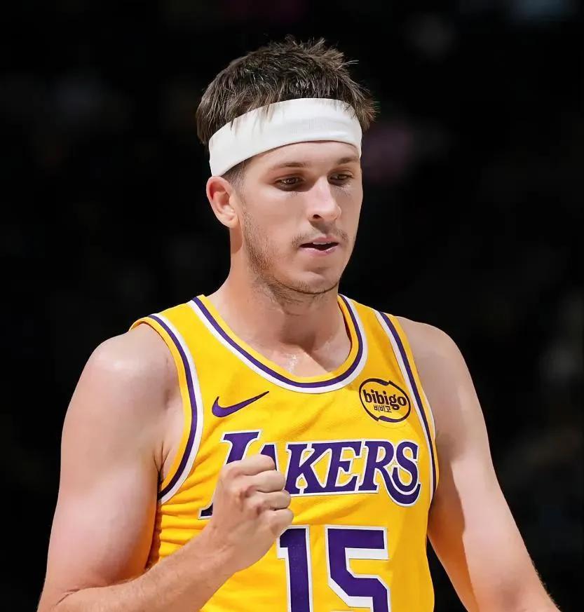 连续5场25分以上
湖人在淘宝这块确实厉害
哈特卡鲁索，现在小李子，还是落选秀，