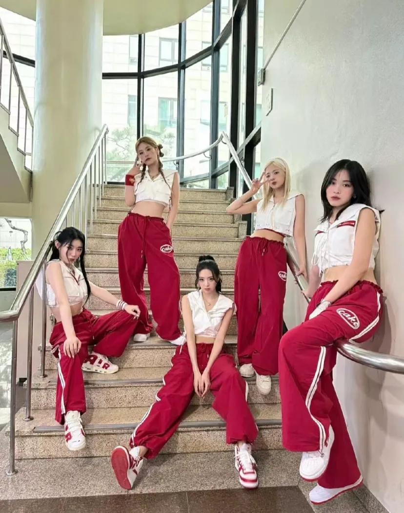 韩国人放弃itzy是因为没有新鲜感了吗
明明实力这么强，个个状态又很好，歌听几遍