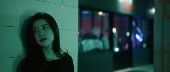 朱珠天选番茄文大女主来着 许蜜语这个角色，简直就是为朱珠量身定做的。被生活打趴下