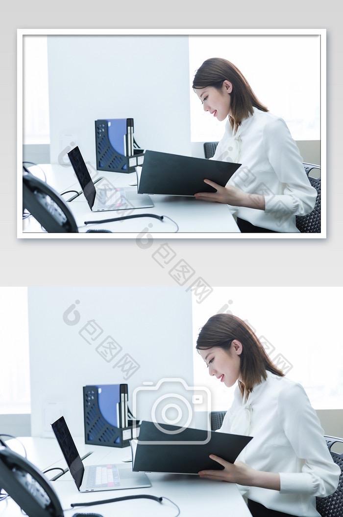 【职场女性，不敢嫁，不敢生——真相竟然是这样震惊了所有人】
“我都快30了，还是