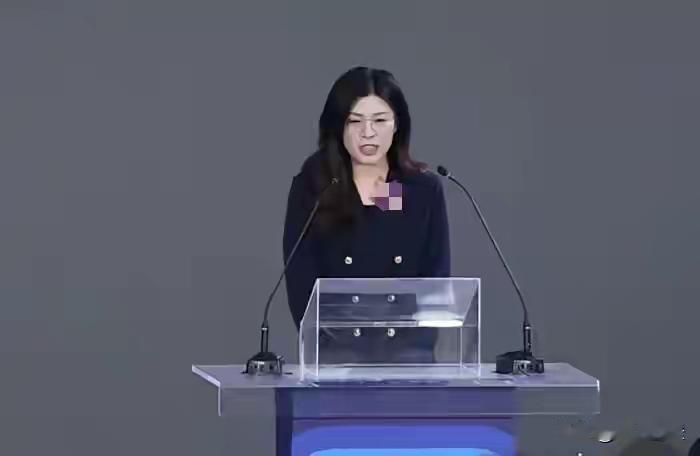 国民党新掌门的话，听着实在却藏着含糊
 
国民党换掌门了，郑丽文正式上任，听说她