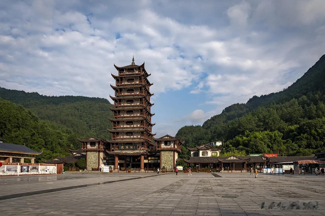【每日一景20230812】拍于湖南张家界