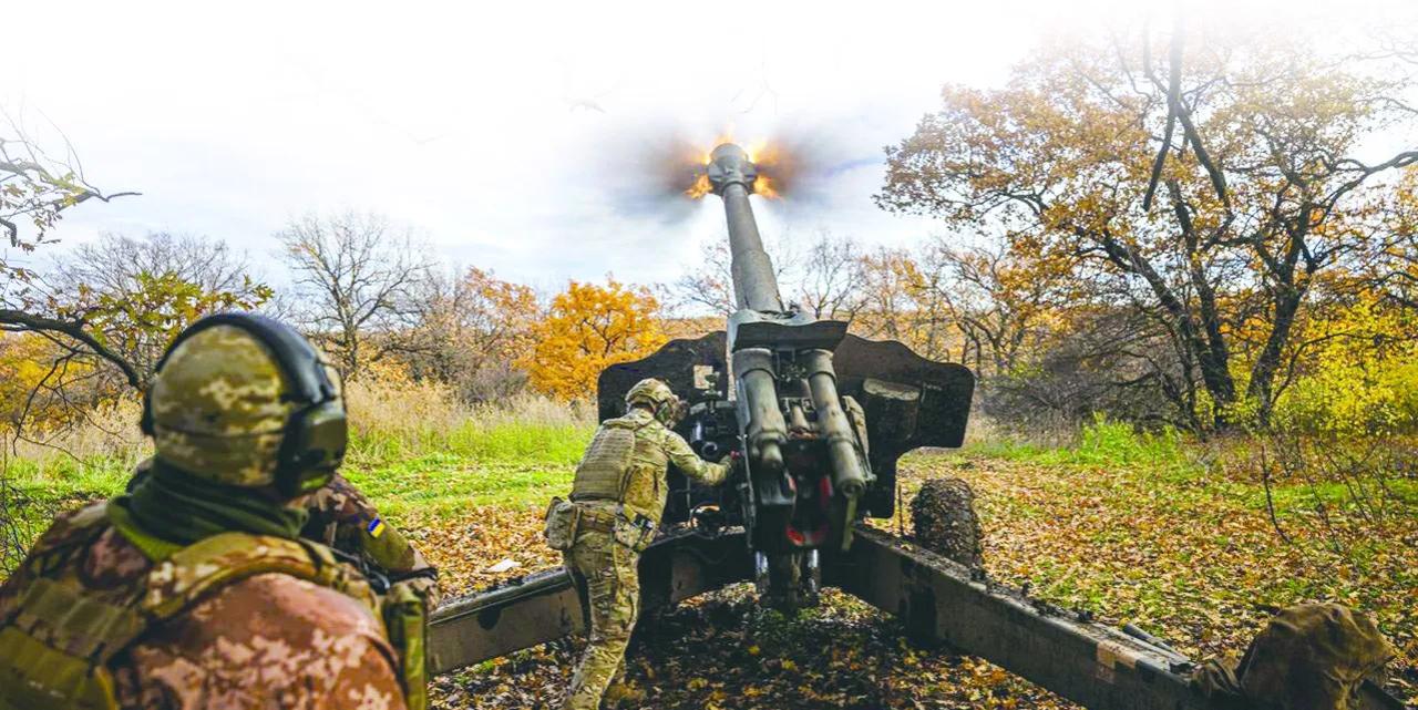 俄国高层人物梅德韦杰夫表示，俄军要拿下基辅。与此同时白俄防长赫列宁也表示，乌军在