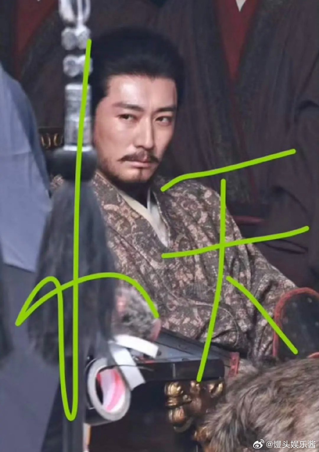 刘学义是不是撞脸吴京了？ 