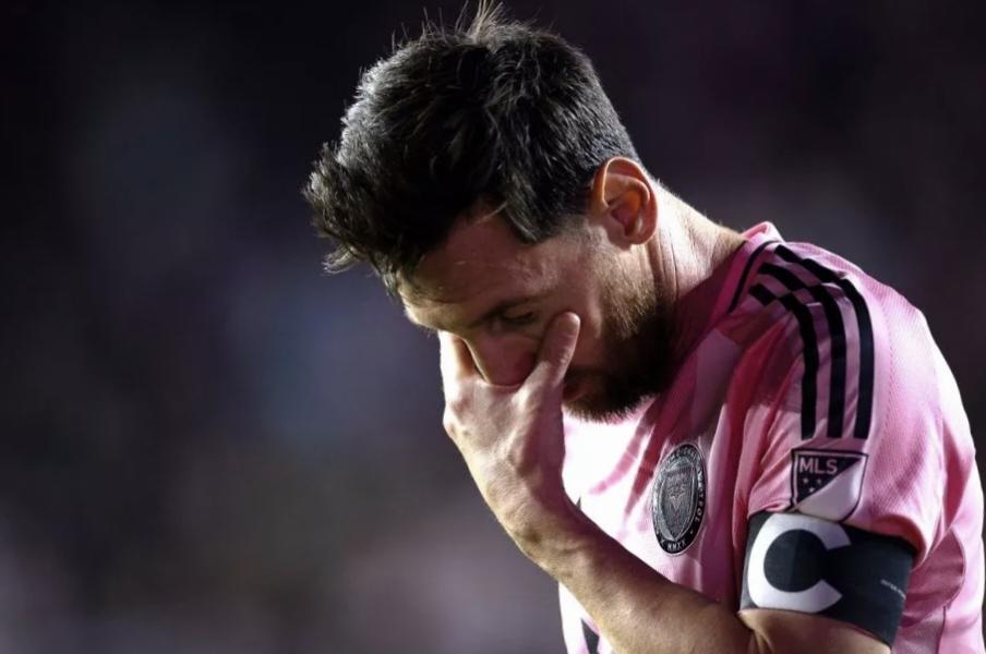 梅西吃了个“闭门噗”！沙特“打短工”惨遭拒绝：“我们这里不是球员的训练营！”迈阿