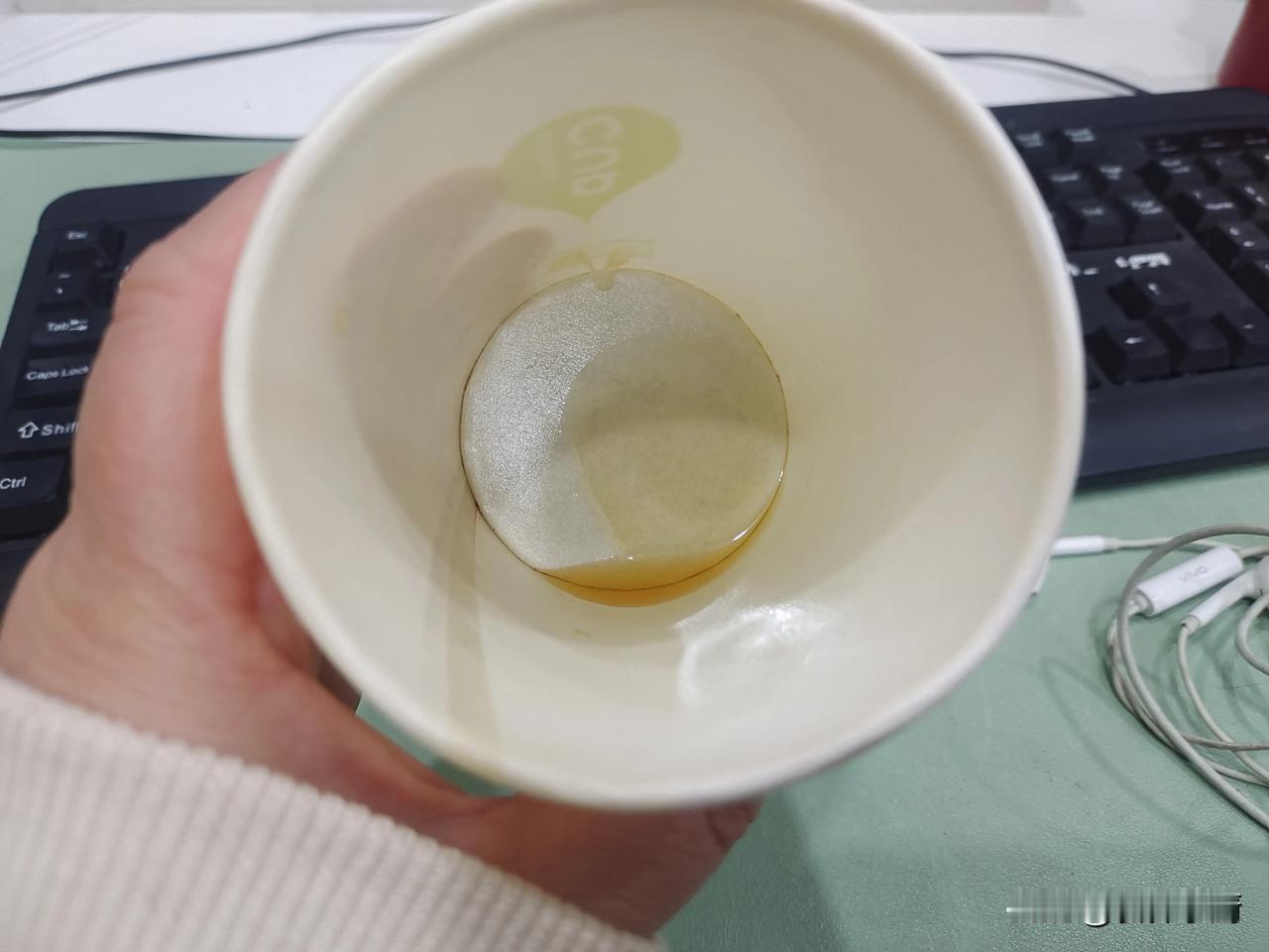 分享一个缓解鼻腔干痒的小方法，简单方便，亲测好用。

我前几天分享了用香油抹鼻子