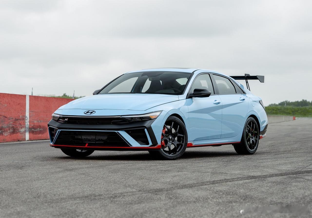 胖哥汽车频道[超话] 现代Elantra N TCR Edition官图发布。新