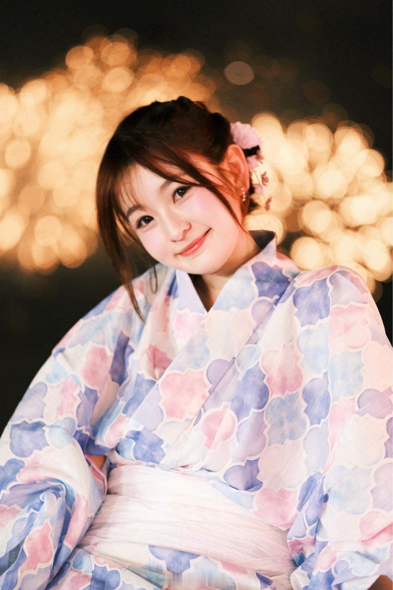 于是夏天在我身后落下🎆终于实现了看花火大会的愿望^ ^ ​​​