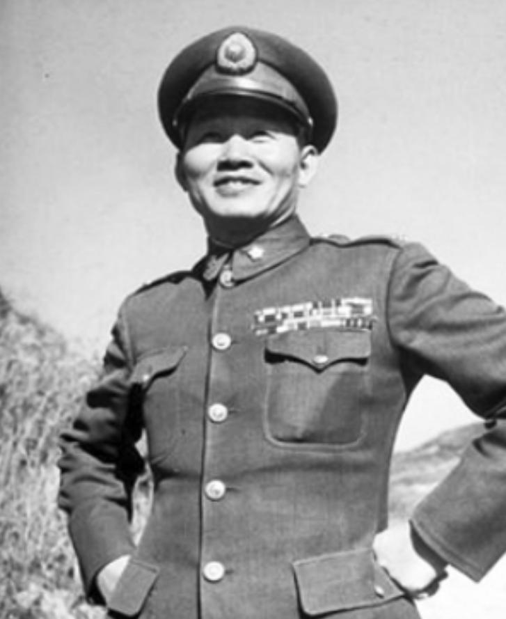 1988年潘德辉回大陆探亲，返回台湾给孙立人带回一张照片，没想到看到照片后，已8