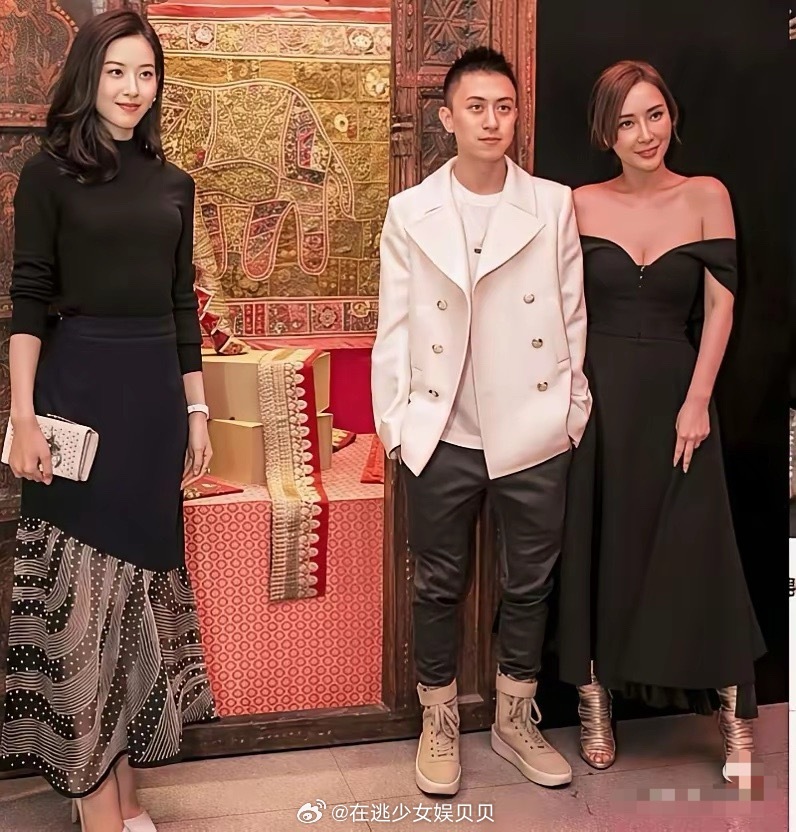 果然富人的圈子都很小，真没想到他们私下居然是好朋友 