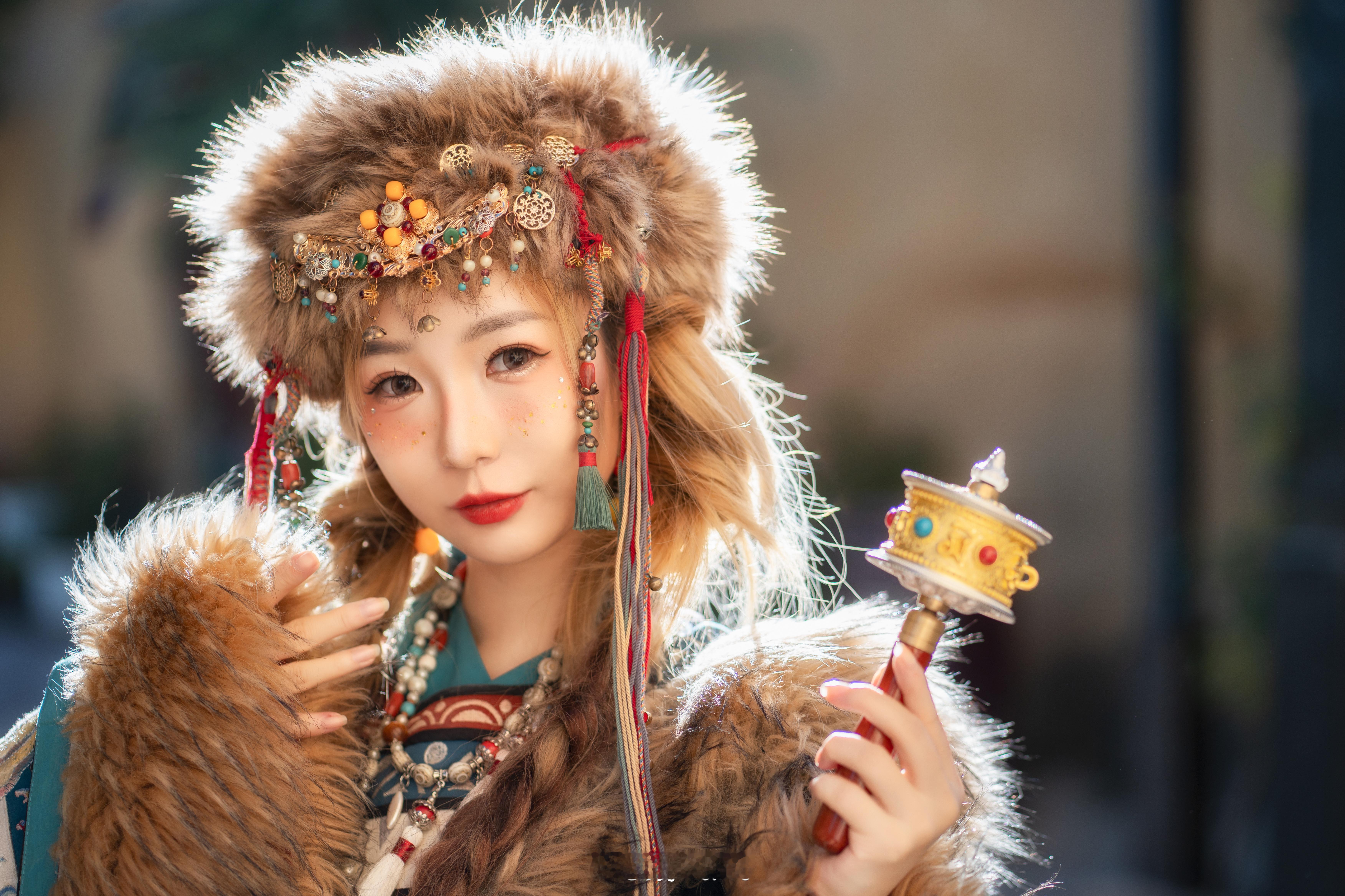 #钱Kane[超话]##二次元cos大赏#去香格里拉吧——前往那片心中的日月吧拍