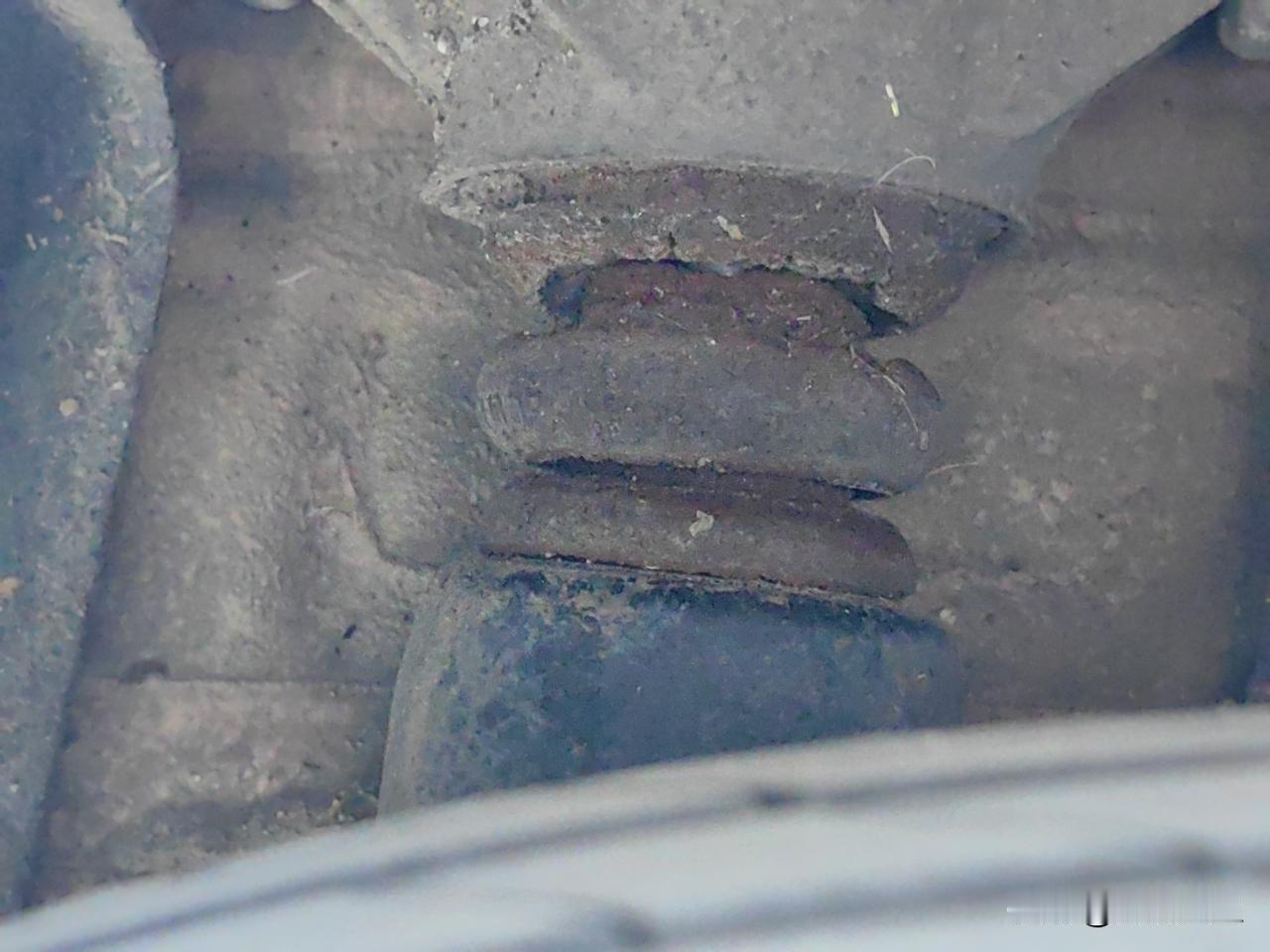 车辆小保养，2017年初车辆，价值20W，里程6万。昨天保养完打开APP车辆养车