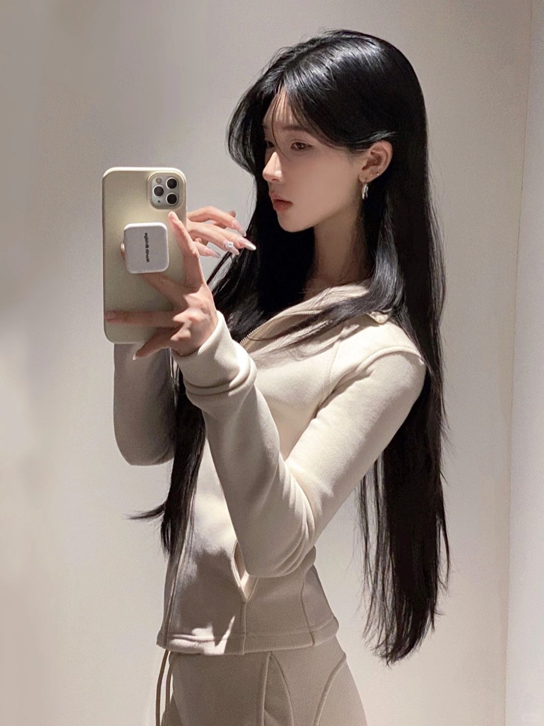 𝑆𝑒𝑐𝑜𝑛𝑑 𝑑𝑎𝑦 •💭