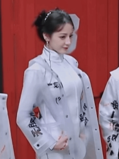 现在的ct句式就是“爱xx的人天塌了”吗 这一集我好像上午在拼豆那里看过这一集呢