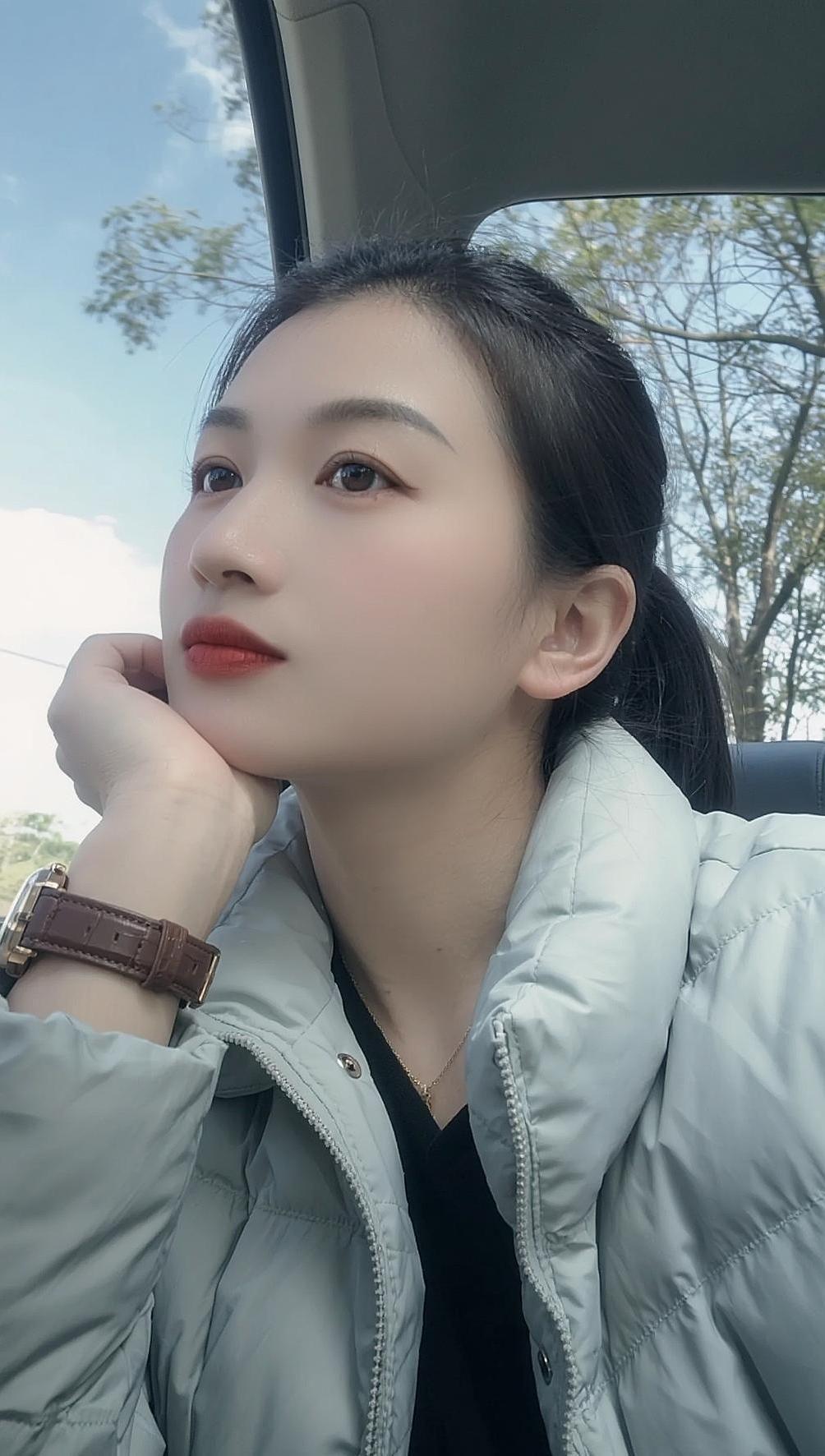 冬至到了，悄悄许个愿，我希望，今年.明年.年年.愿你我.家人.都平安健...