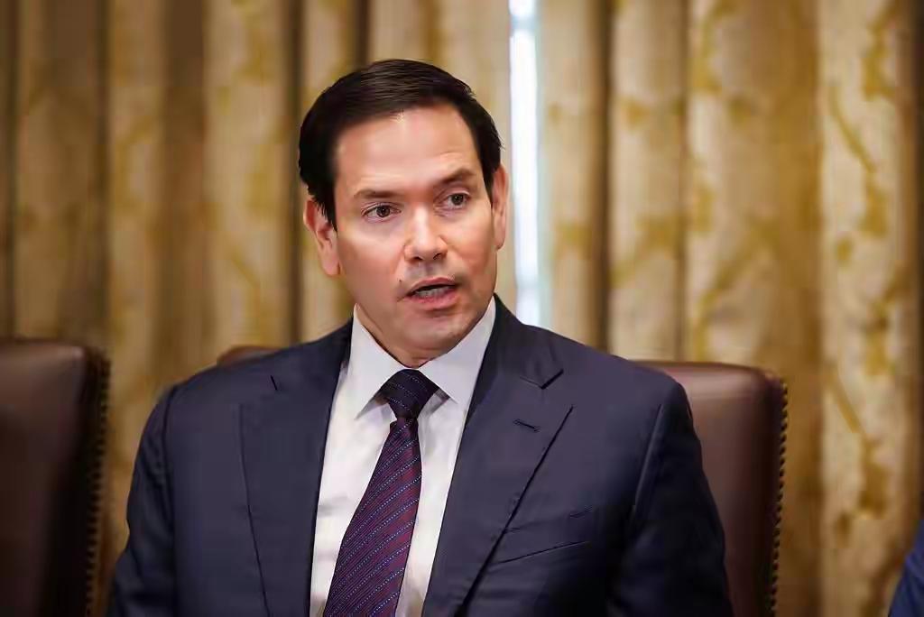 突发！一艘在美国佛罗里达州注册的快艇违规闯入古巴领海，双方发生交火，美方4人被打