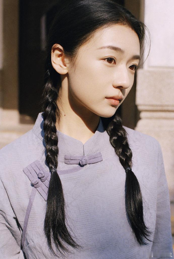 王和天选民国剧白月光王和好适合年代剧的一张脸王和饰演的韩小月太有感染力，青涩少女