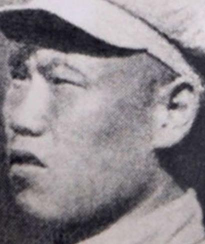 1951年，一志愿军往阵地送弹药，可当他到达后，却发现干部全牺牲，而战士更是乱成