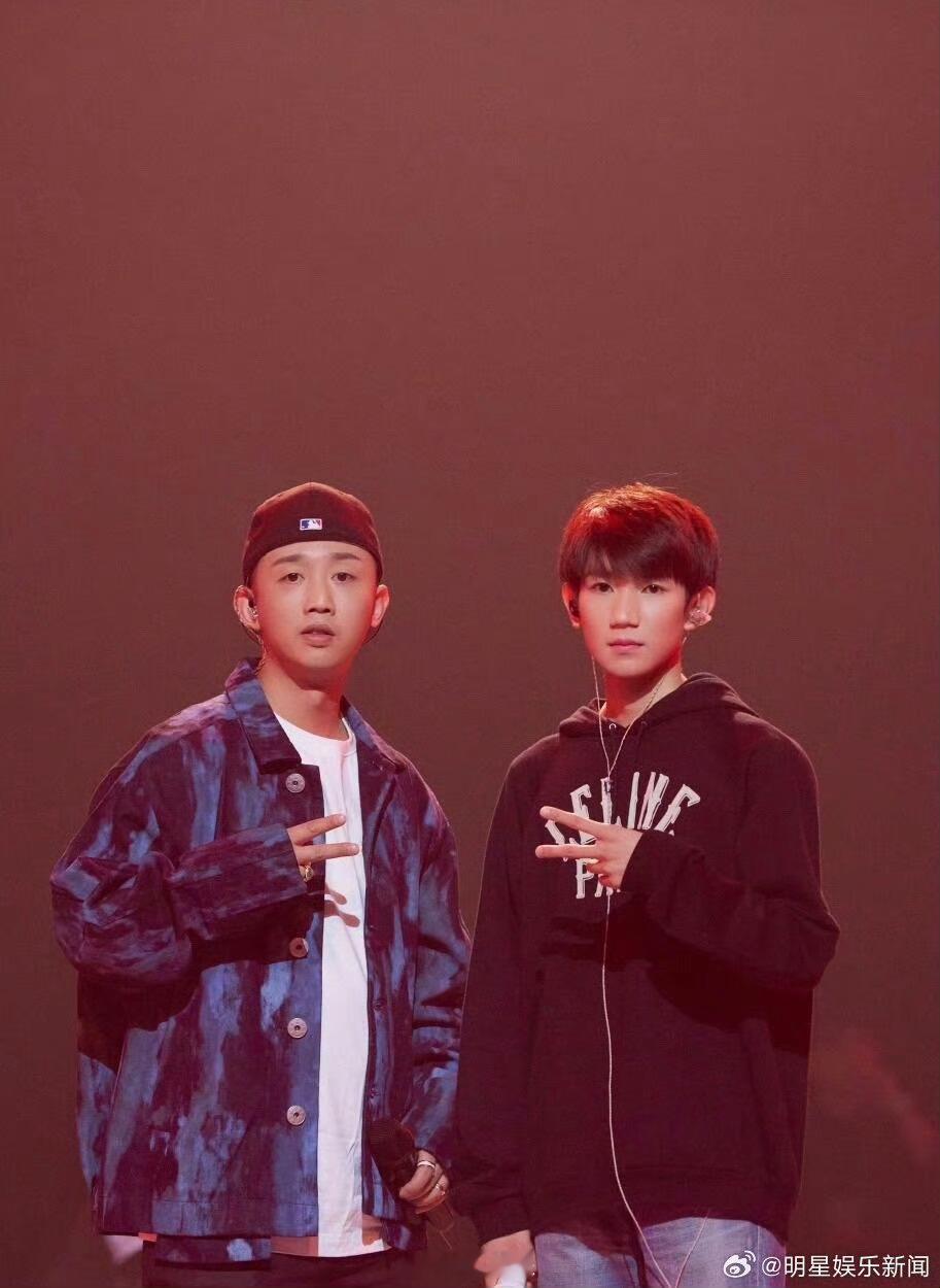 #GAI一个电话真把王源叫来了# 哥真叫来了啊！没想到你俩是好朋友啊！羡慕去现场