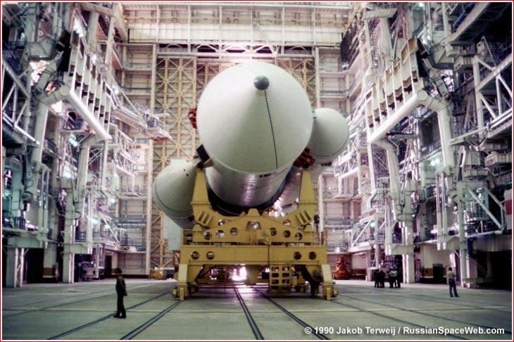 烽火问鼎计划每天认识一件兵器 “能源-M”/“中子”号运载火箭，作为“质子”系列