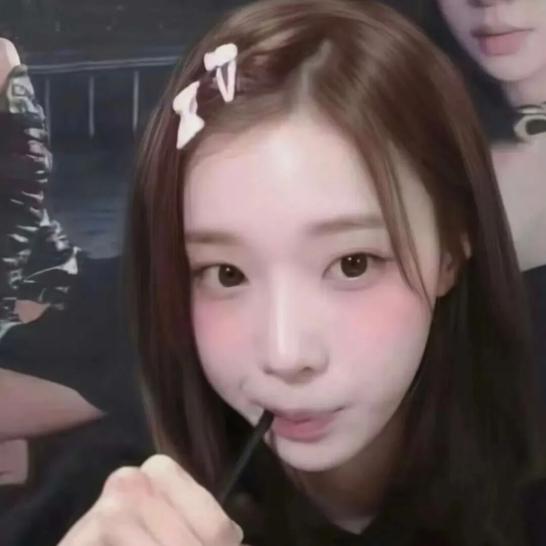 Kpop女豆糊图头像贴 ​​​