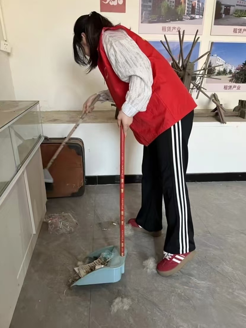 秦岭笑谈 乡土笃行，以劳动助力基层绿色文明建设曲阜师范大学大学生暑期社会实践三下