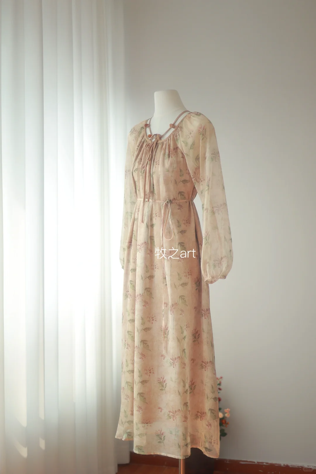 复古氛围感穿搭｜宽松连衣裙～