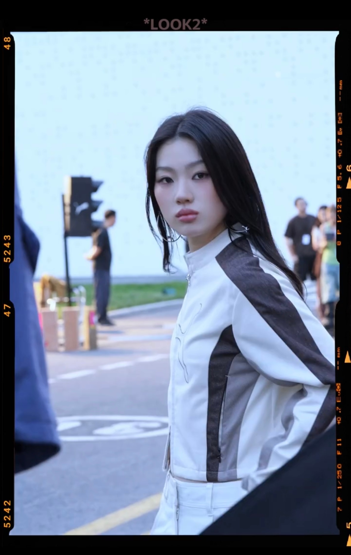 真心求问到底怎么才能嫁给单依纯。。婚服必须穿这套 