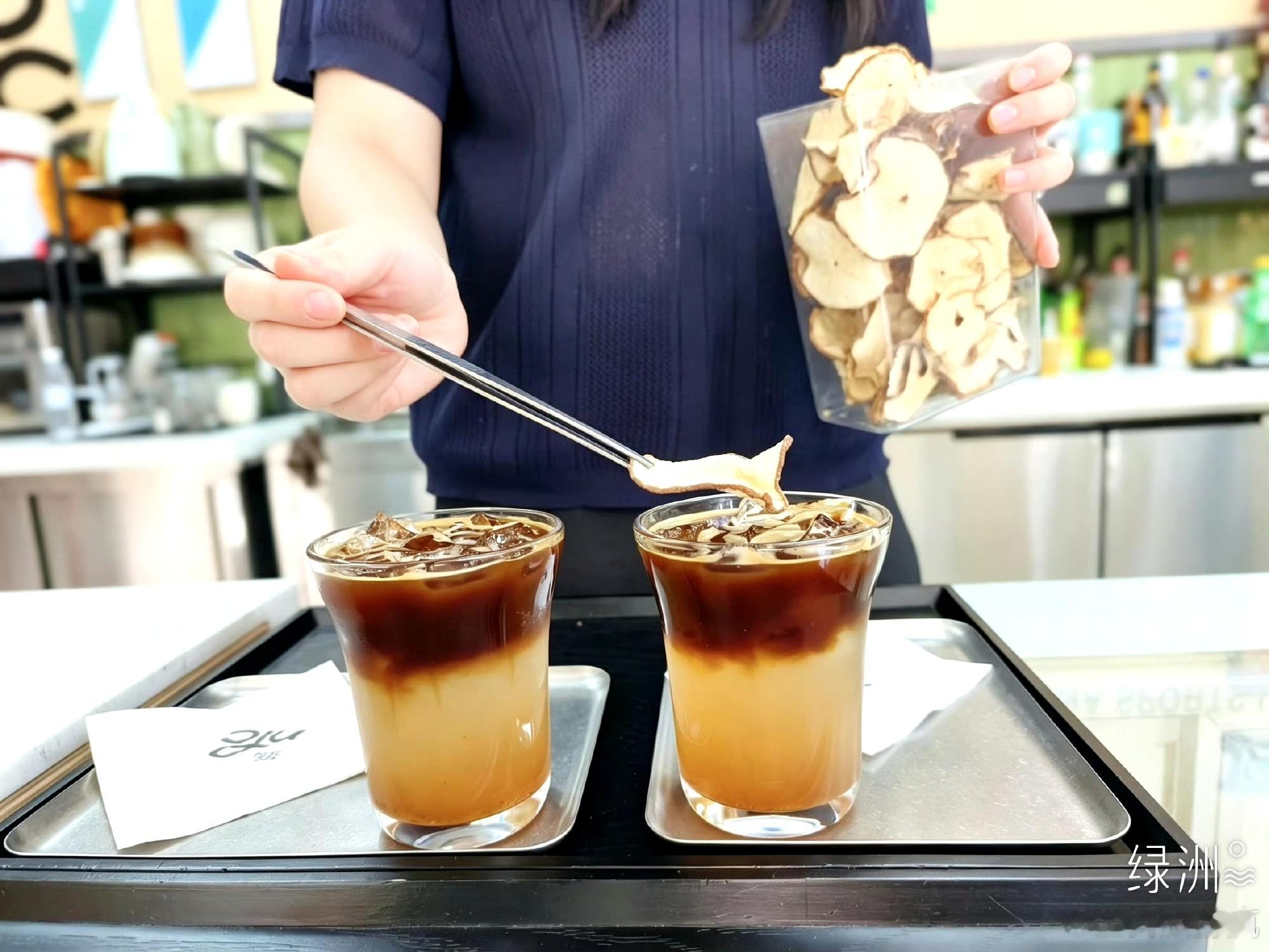 让公益奔赴人群的开店初心 在兰州大众巷经营咖啡店与青旅两年，代销者孙诚心始终有个