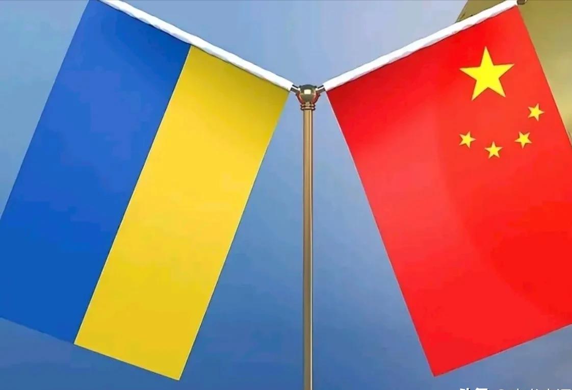 泽连斯基对中国表示感谢！8月24日，乌克兰总统泽连斯基表示，我感谢中国在乌克兰独