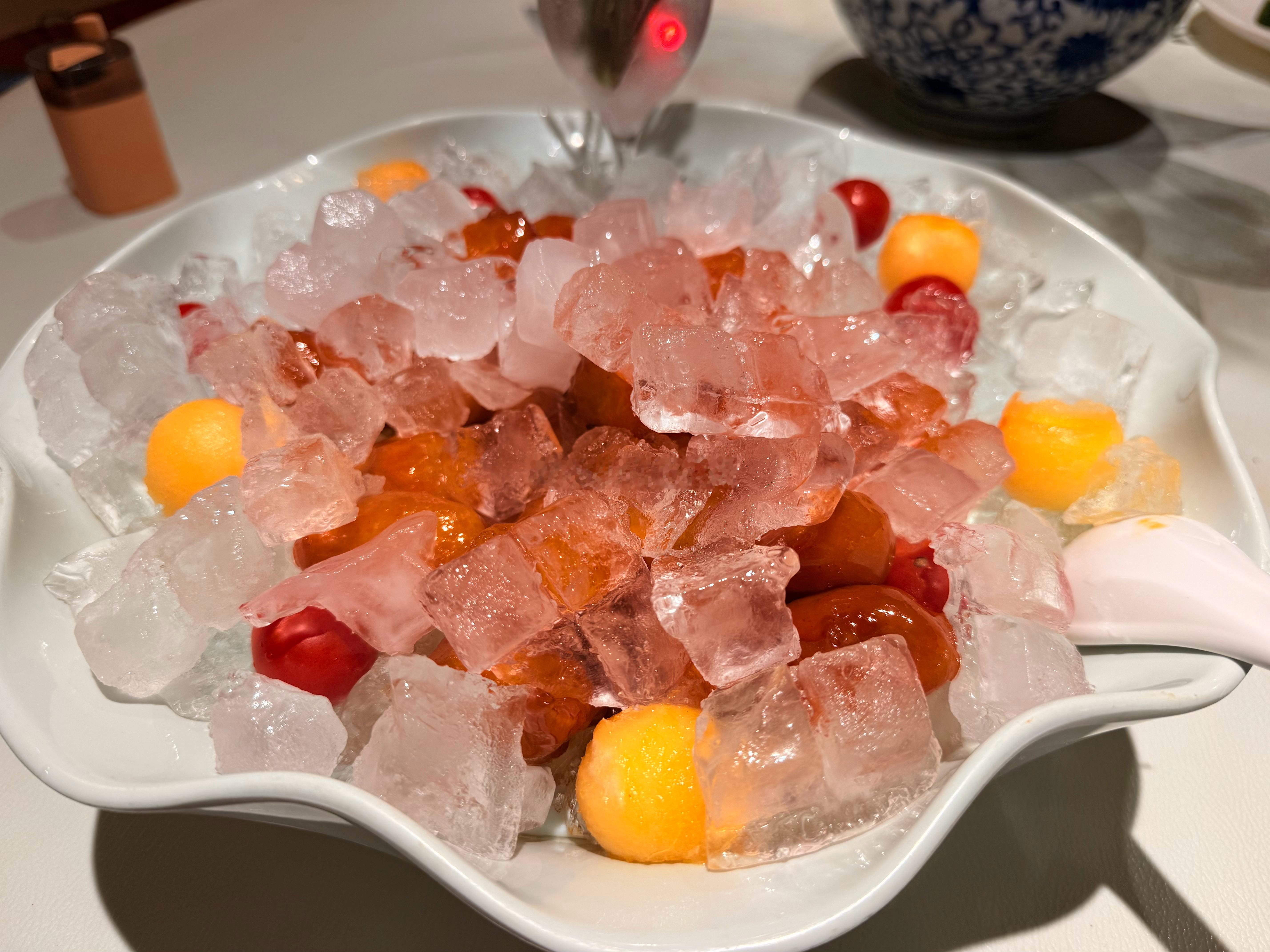 大晚上吃这么刺激的！你敢信吗？[捂嘴哭][捂嘴哭][捂嘴哭]小帅Craft[超话
