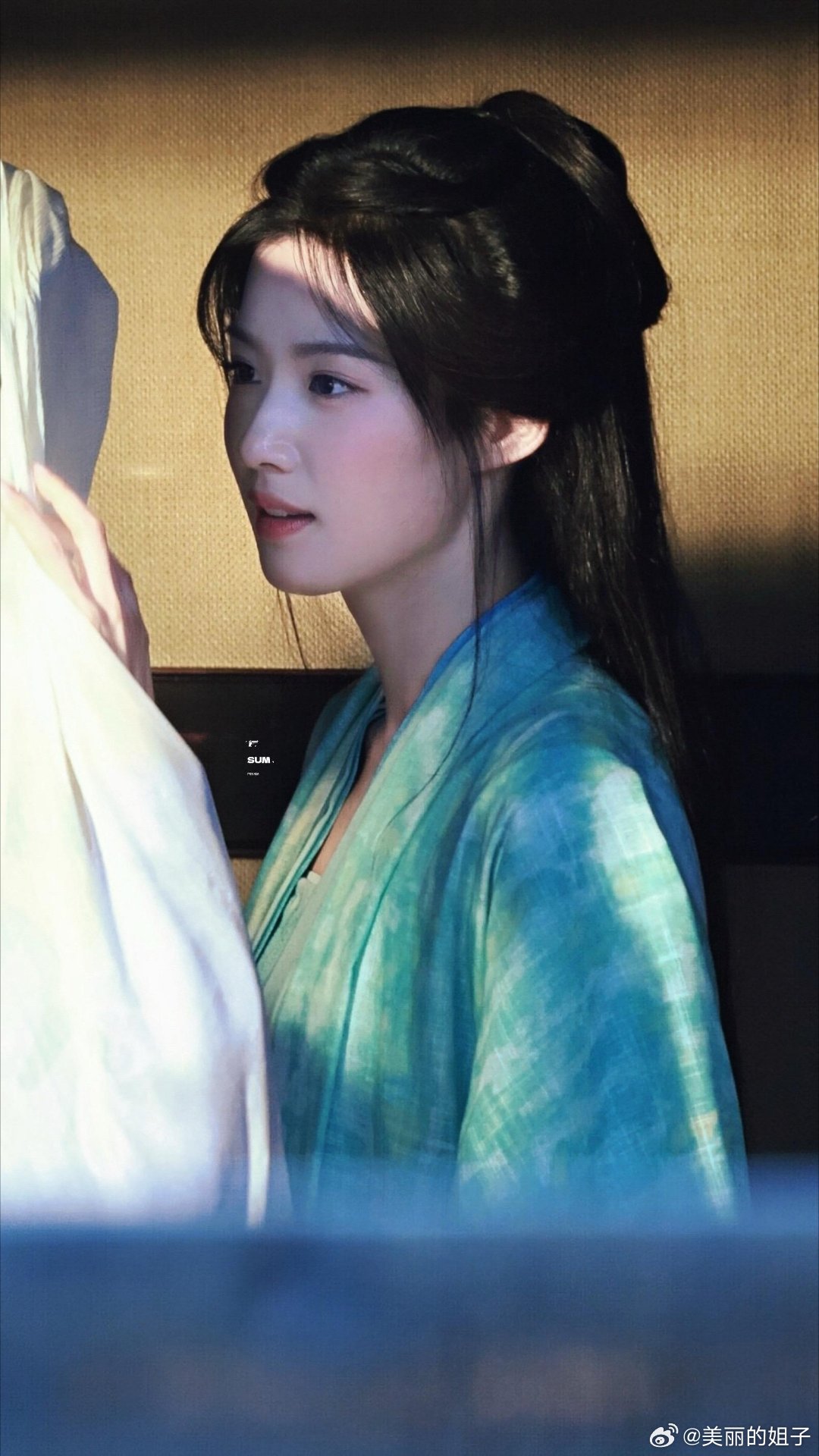 何不同舟渡首发片花 檀健次和卢昱晓就是我心里的谢却山和南衣本衣。一个把破碎感揉进