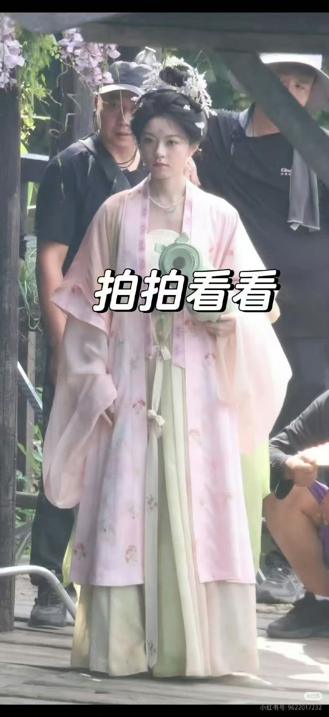 赵今麦粉色古装造型赵今麦一念江南粉衣古装造型 啊啊啊啊！赵今麦穿粉色好好看啊！！