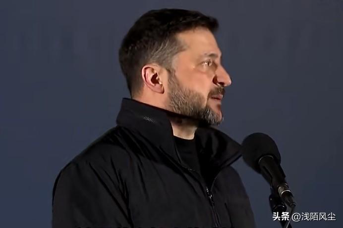 泽连斯基认为，乌克兰冲突可能还将持续三年，据《乌克兰真理报》报道，泽连斯基已下令